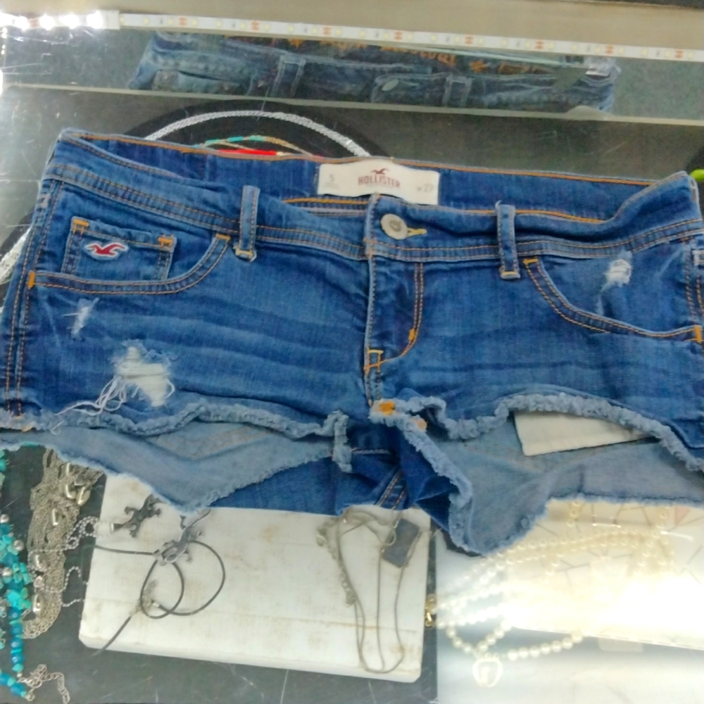 Hollister shorts